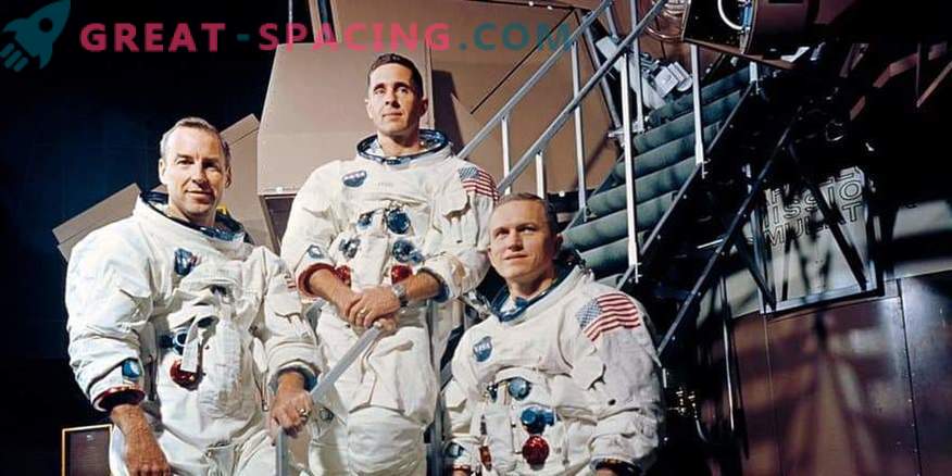 Pentru Lună și Spate: Apollo 8 și viitoarele misiuni de lună
