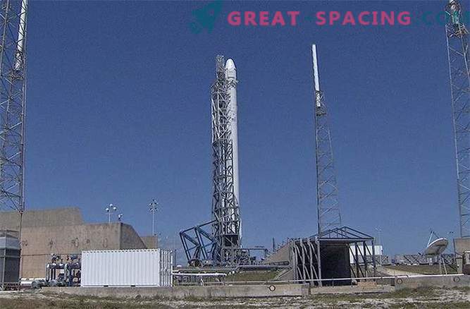 Lansarea spațiului SpaceX a fost anulată din cauza scurgerilor de heliu