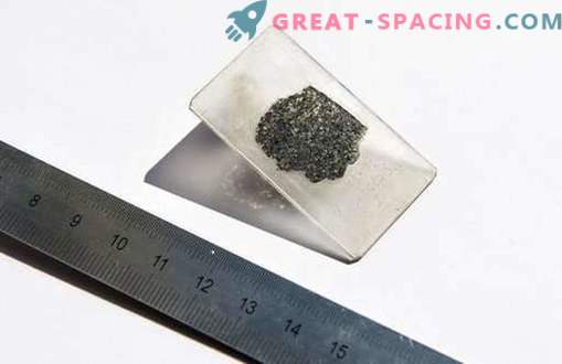 Un meteorit ar putea face parte dintr-o 
