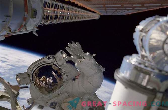 Mai mult de 18.000 de voluntari doresc să devină astronauti NASA.