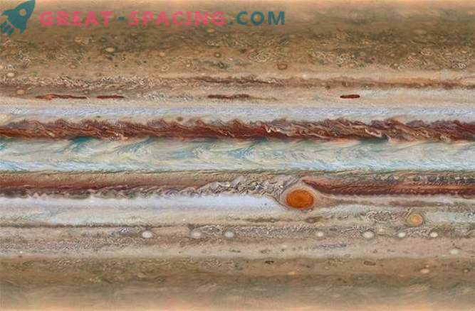 Telescopul Hubble observă Jupiter pentru a crea o hartă dinamică