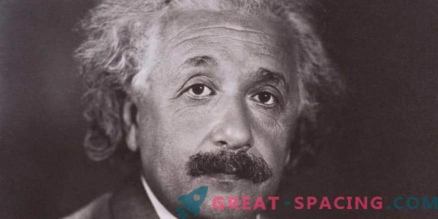 Luptă știința cu Dumnezeu! Scrisoarea lui Einstein poate vinde pentru 1,5 milioane de dolari.