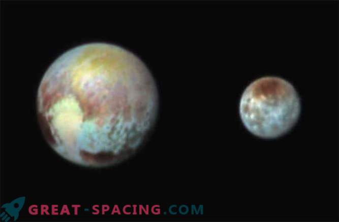 Orele noi au făcut o fotografie color a lui Pluto și Charon
