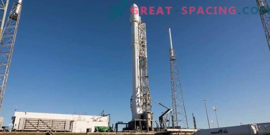 Prima lansare a booster-ului reutilizabil SpaceX