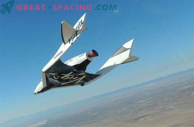 SpaceShipTwo sa prăbușit în timpul unui zbor de încercare