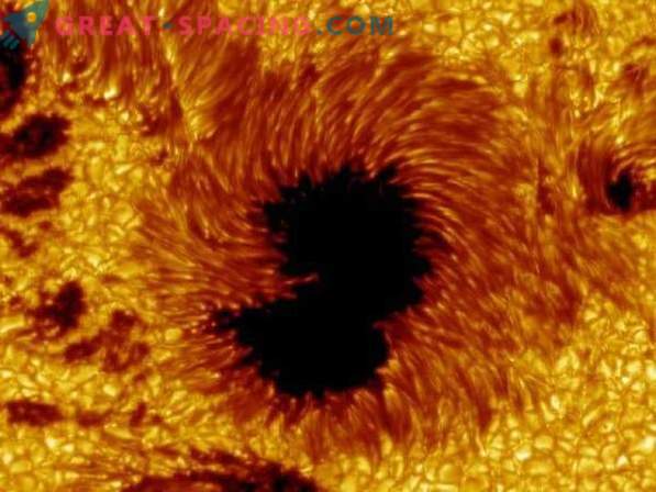 Photon petrece sute de mii de ani pentru a ajunge la suprafața Soarelui