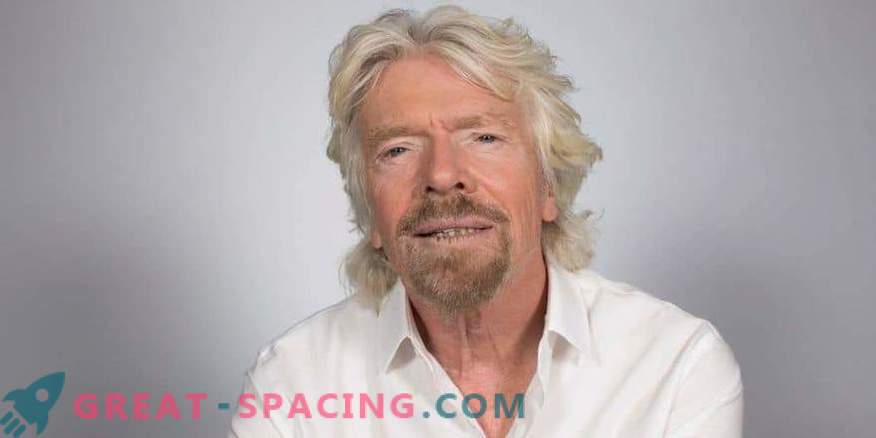 Richard Branson se pregătește pentru zbor spațial în iulie.