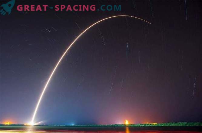 Falconul SpaceX a efectuat o a doua aterizare cu succes.