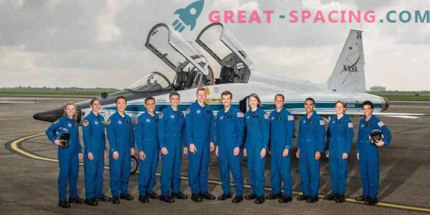 O duzină de astronauți noi au fost selectați la NASA