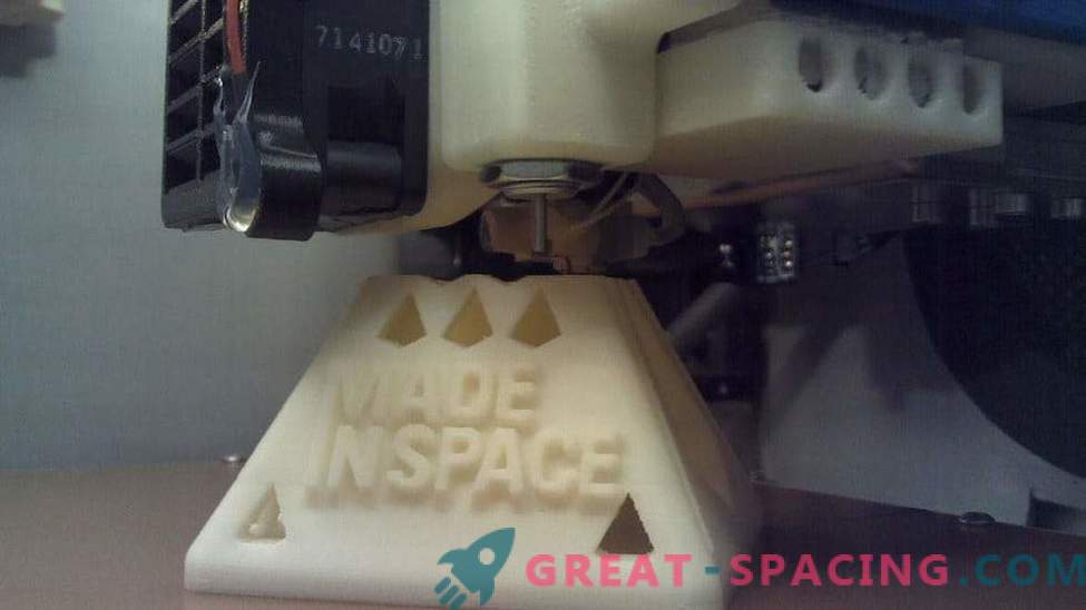 Primul obiect 3D privat imprimat în spațiu!