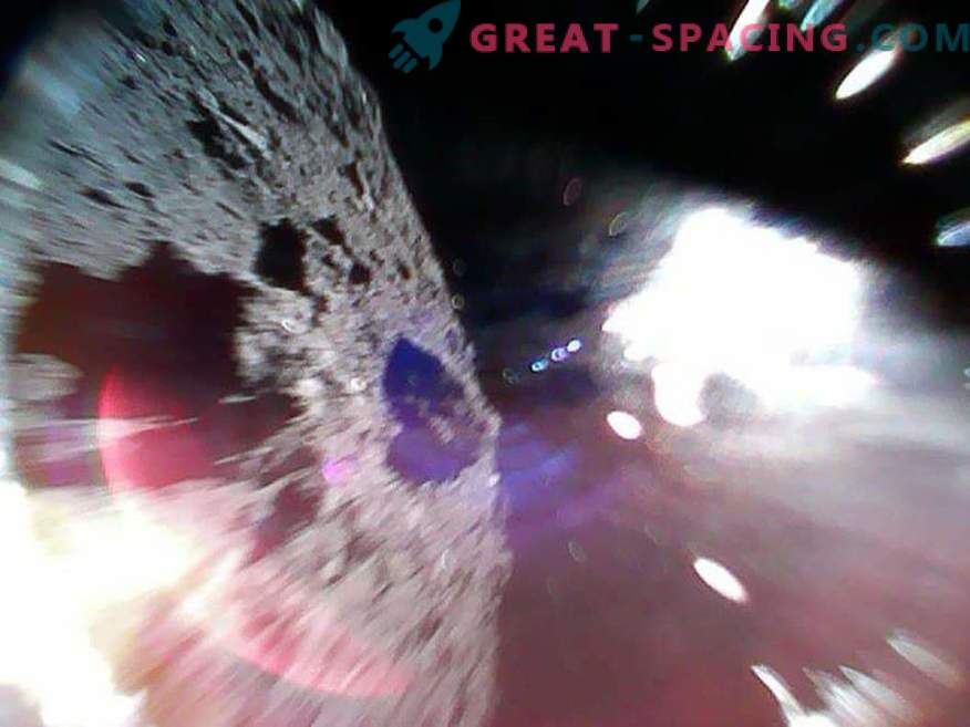 Jumping rovers! Cum roboții japonezi se deplasează de-a lungul asteroidului Ryugu?