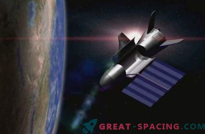 Spaceplane X-37B lansat pe orbită pentru a patra misiune secretă