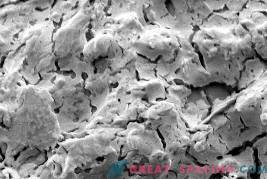 Cercetătorii creează meteoriti artificiali în laborator