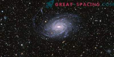 Multifrequentieonderzoek van NGC 6744