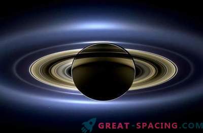 Großes Finale: Cassini bereitet sich auf die letzten Tage am Saturn vor