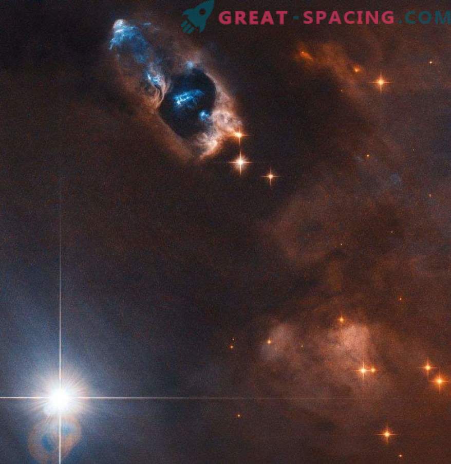 Telescopul Hubble captează obiecte gazoase lângă steaua nou-născutului