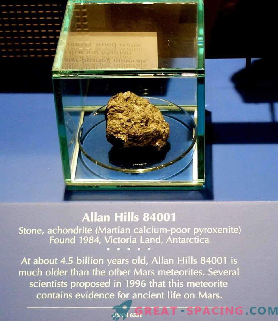 Meteoritul marțian care conținea 