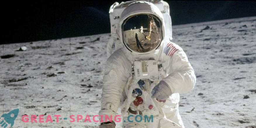Ar NASA sugrįš į mėnulį? Pirmoji kapsulė pakeliui!
