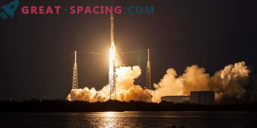 SpaceX lansează rachete și nave spațiale