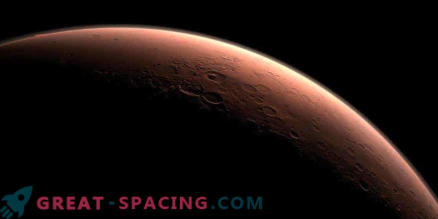 Cea mai apropiată abordare a planetei Marte pe pământ în 15 ani