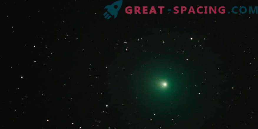 De ce o cometă de Crăciun arată verde?